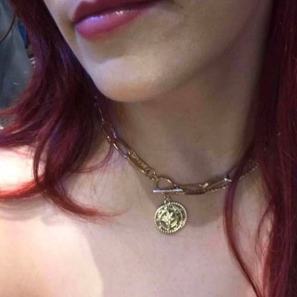 New Wanderlust ‘Go In The Direction of Your Dreams’ Coin Cutout Toggle Necklace - Picture 6 of 16